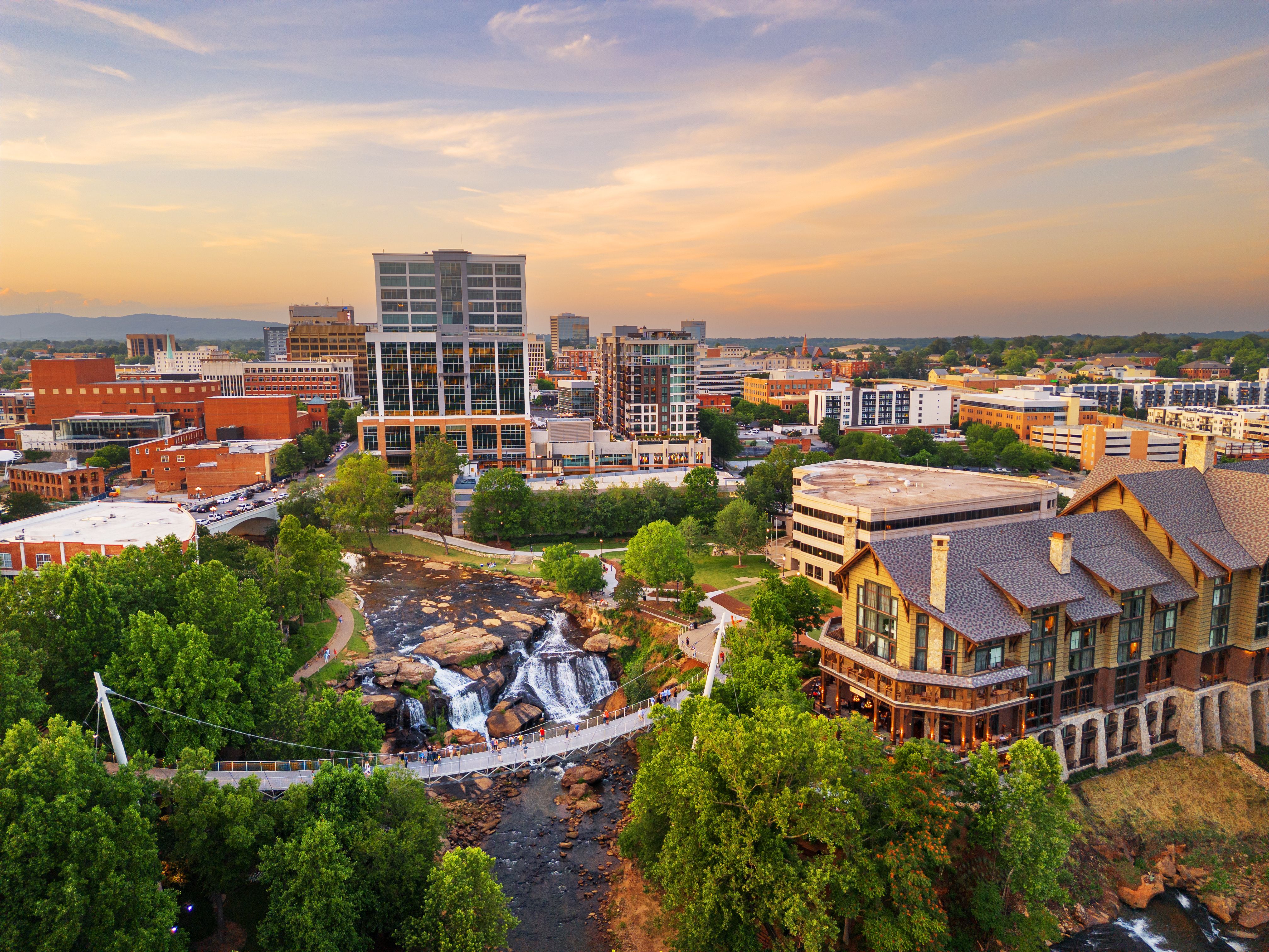 Greenville, SC downtown falls park as a perfect exampke of mid sized underrated RV digital nomad cities